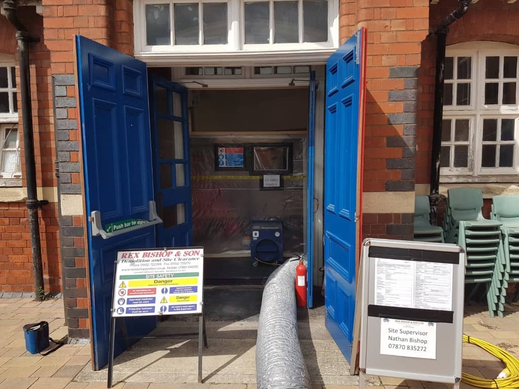 Tube going into Calton Primary School to remove asbestos