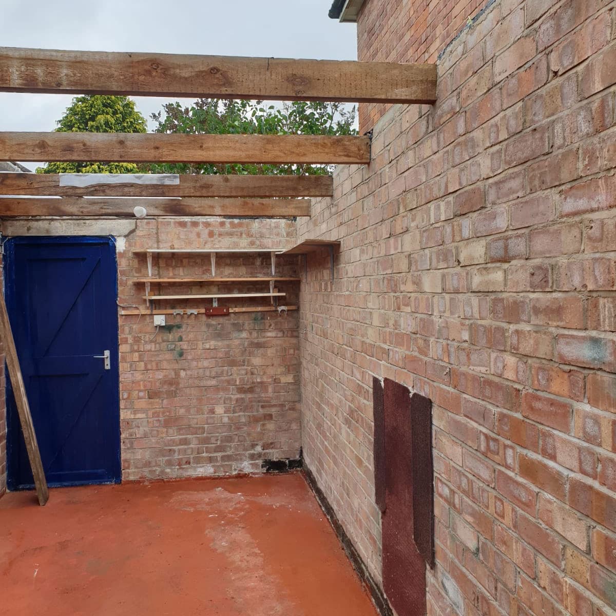 Garage roof foundations in place before EPDM roofing is applied